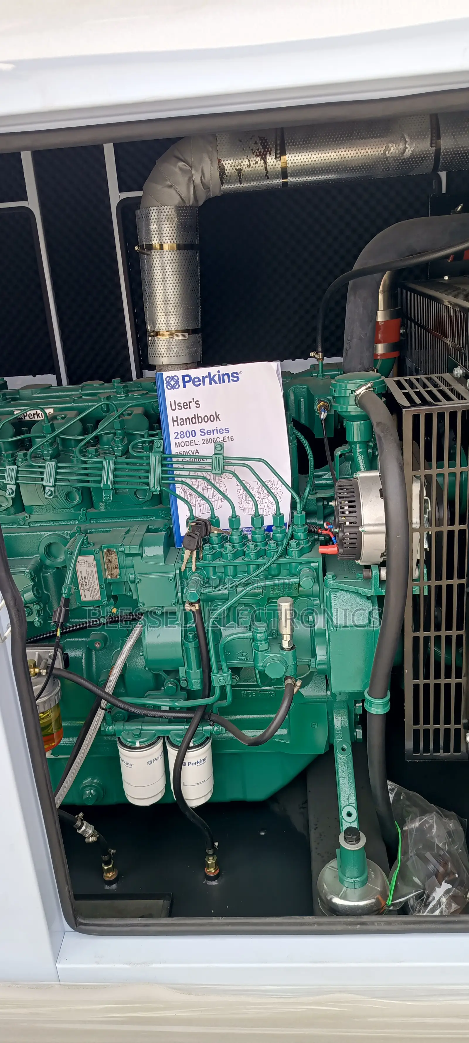 Perkins 250 Kva Generator Soundproof 100% Copper Wire Made I