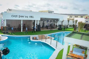 8 Shape Pool
