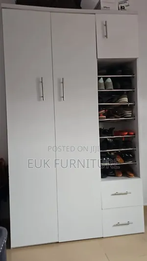 4ft by 7ft Wardrobe