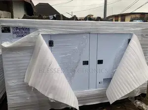 Perkins 200 Kva Generator Soundproof Low Noise 100% Copper W