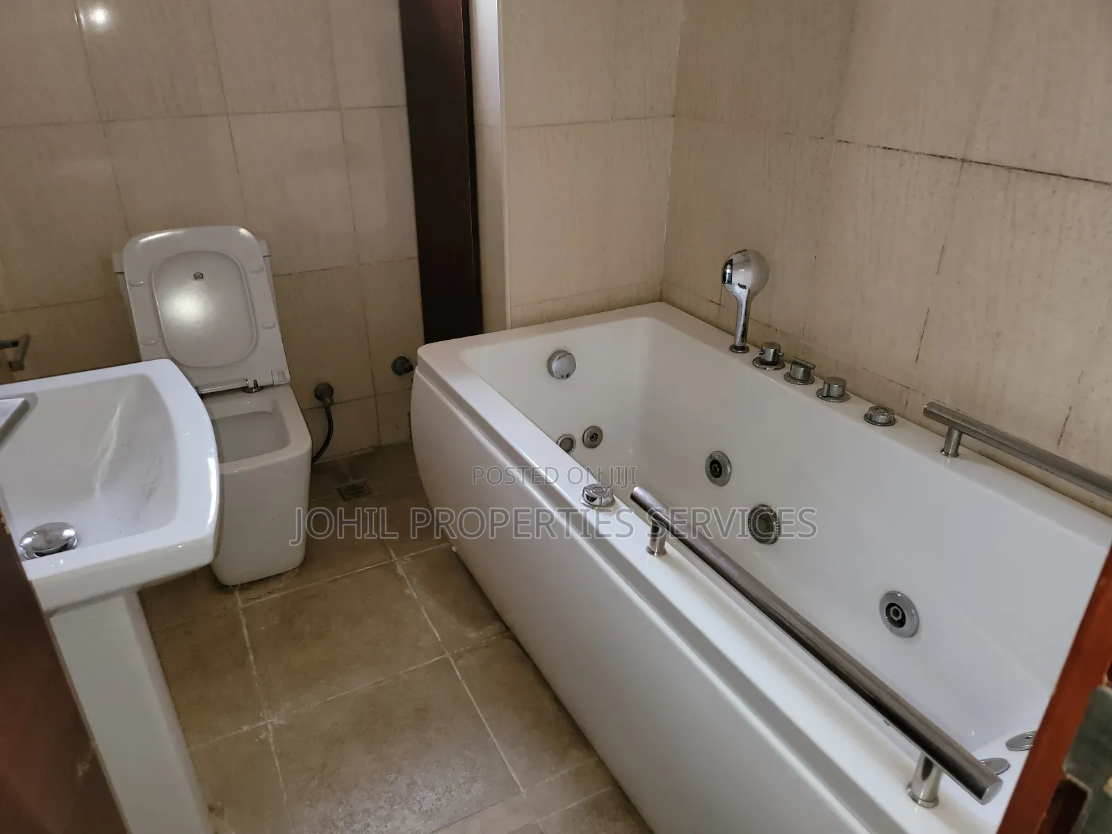 5bdrm Duplex in Guzape District for rent
