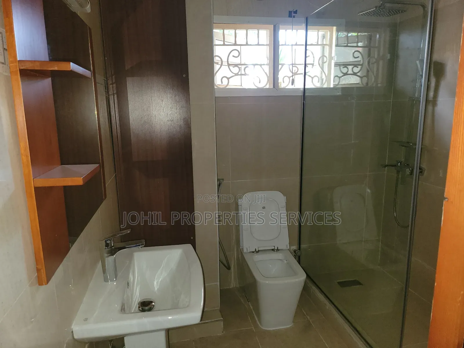 5bdrm Duplex in Guzape District for rent