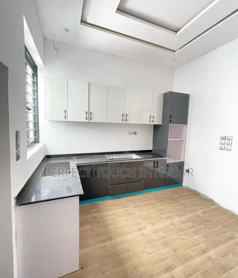 High Quality Kitchen