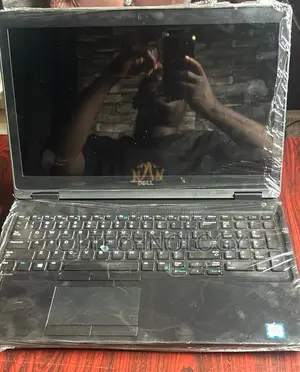 Laptop Dell Latitude 15 5580 8GB Intel Core I5 SSD 256GB