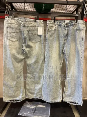 Original Baggy Jeans Available in Store