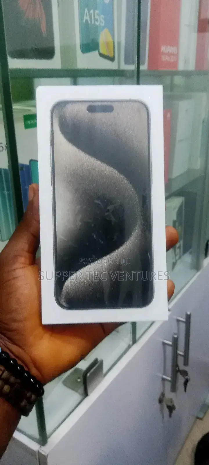 New Apple iPhone 15 Pro Max 256 GB