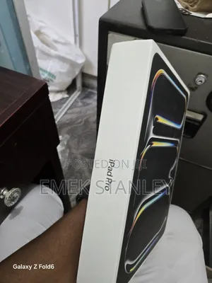 New Apple iPad Pro 13 (2025) 2 TB Black