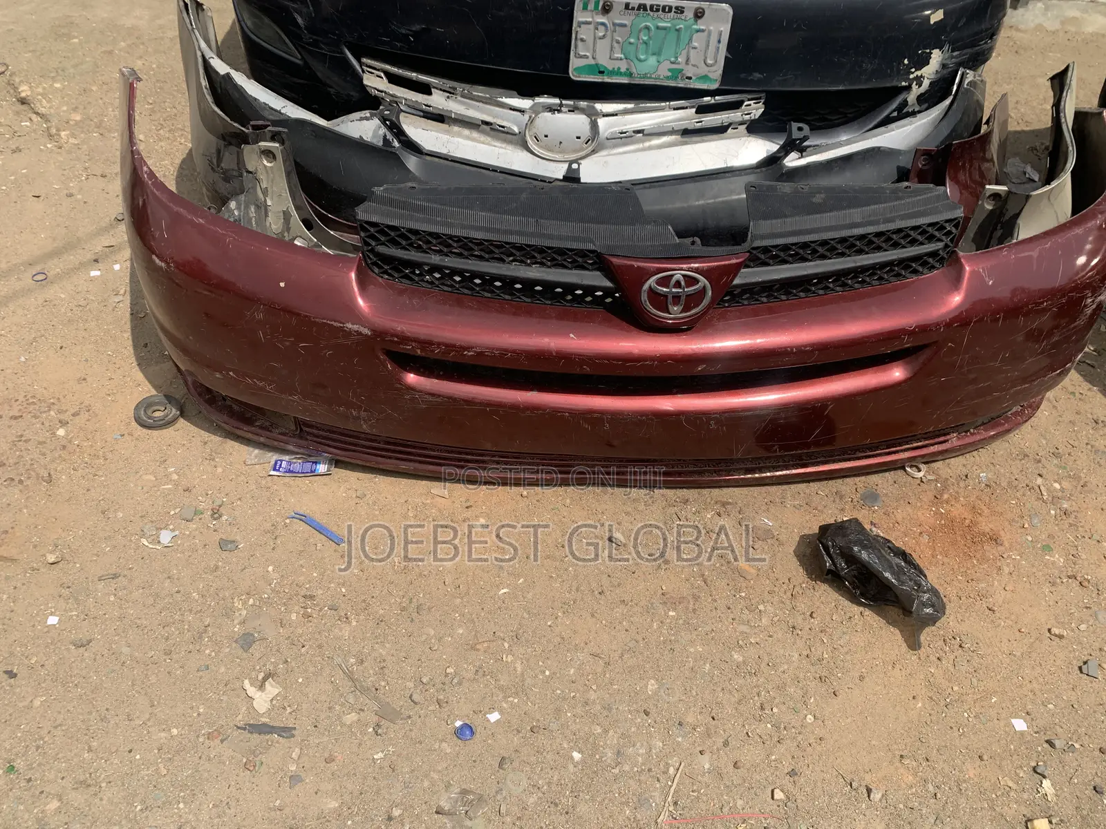 Complete Front Bomba Sienna 2005