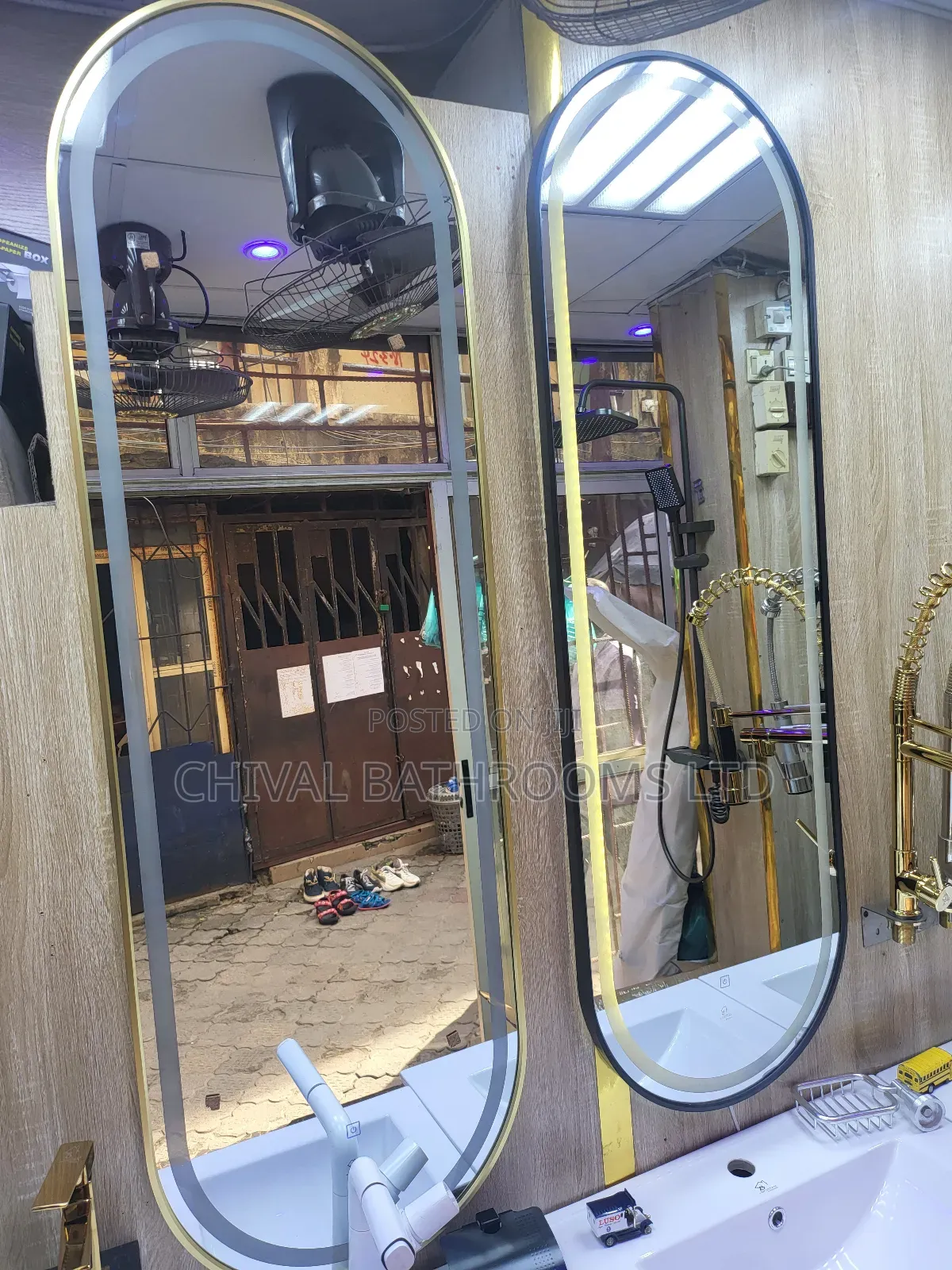 LED Excutive Mirrors