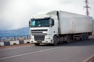 Spacious Logistics Truck in Surulere for Hire