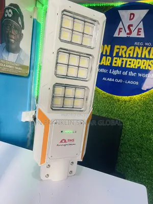 1800watts SMS All in One Solar Street Light 18 Eyes