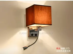 Modern Wall Light With Reading Light
