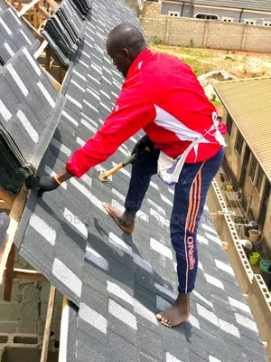 Black With White Patch Stone Coated Roofing Sheet