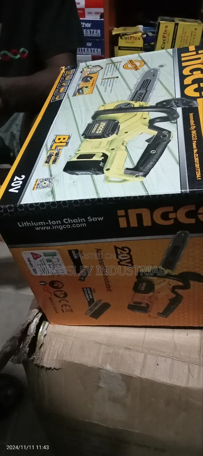 Lithium Ion Chainsaw