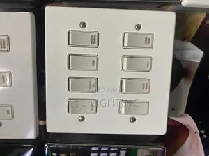 White Body 8 Gang Switch