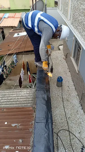 Promptly Trained Experts