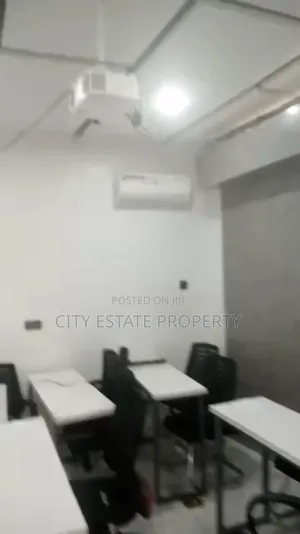 Office Space to Let in Gra Ph