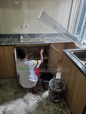 Moving in Cleaning Services
