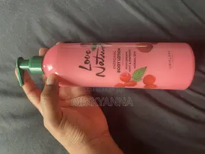 Photo - Energising Body Lotion With Organic Mint Raspberry