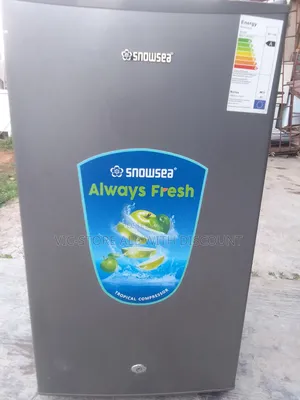 Fridge and Freezer Table Top 2week Used