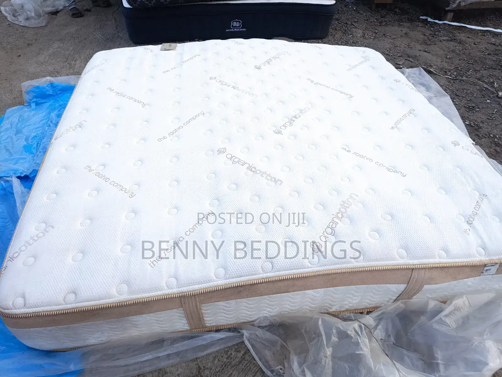 Order for Your U.S.A Hybrid 12inches Mattress Get 1 Pillow