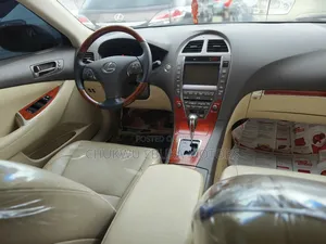 Lexus ES 350 2010 Blue