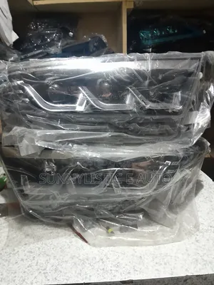 Headlamp for Toyota Highlander 2012 Model Lexus Face