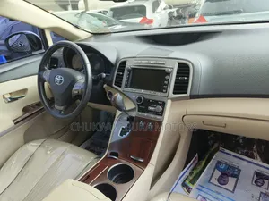 Toyota Venza V6 AWD 2011 White