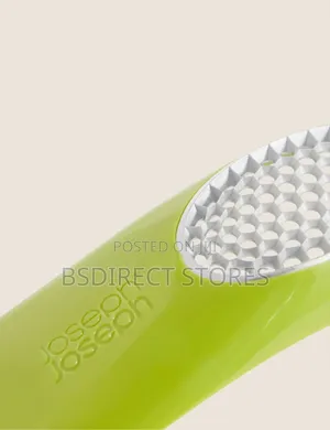 Joseph Joseph Stylish Garlic Rocker Crusher Mincer Press