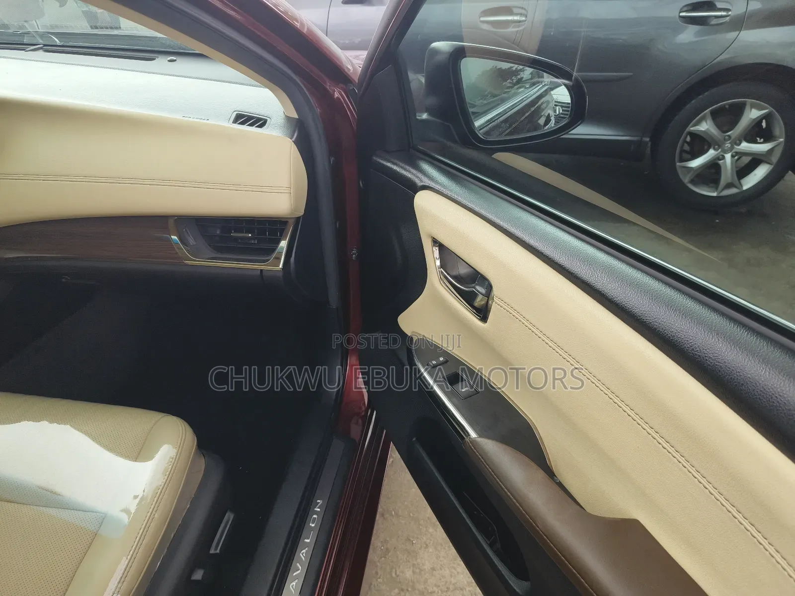 Toyota Avalon 2014 Red
