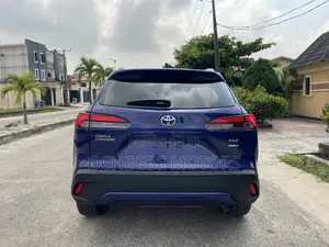 Toyota Corolla Cross 2.0 Petrol AWD 2022 Blue