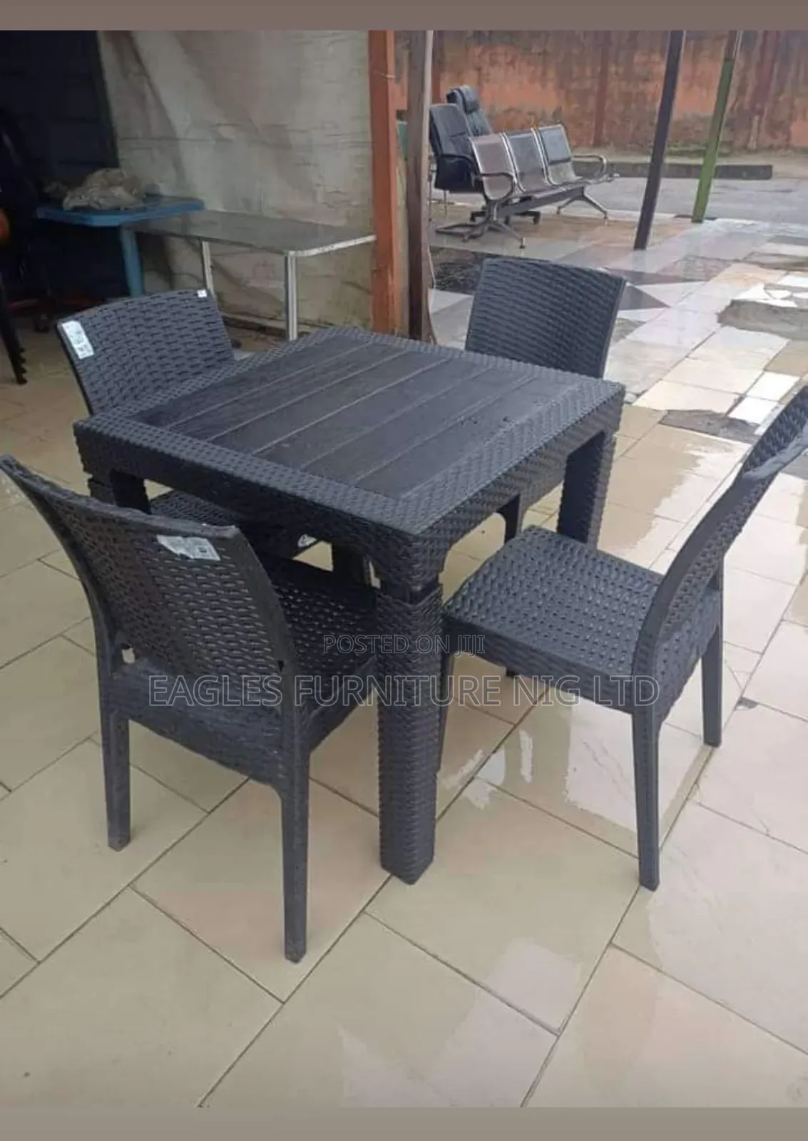 Table and 4 Chairs Garden