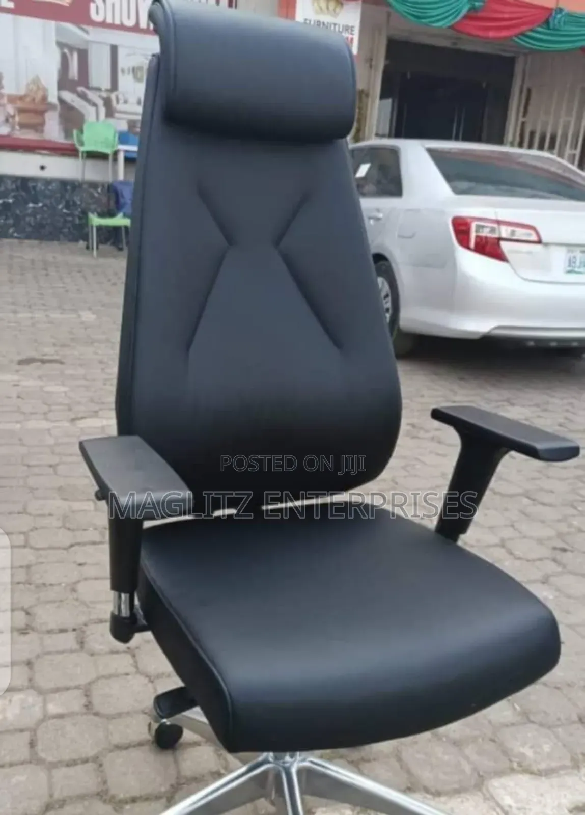 Executive Office Chair