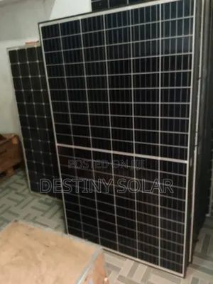 450watts Solar Penal Half Cute Jinko Is Available