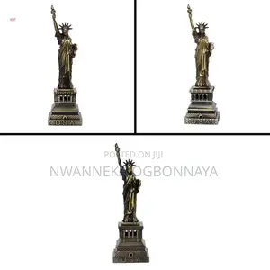 30cm USA Landmarks Statue