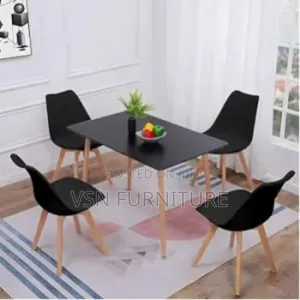 Dinning Desk With Four Chairs