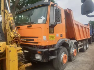 Iveco 12 Tyres Truck Euro Tracker