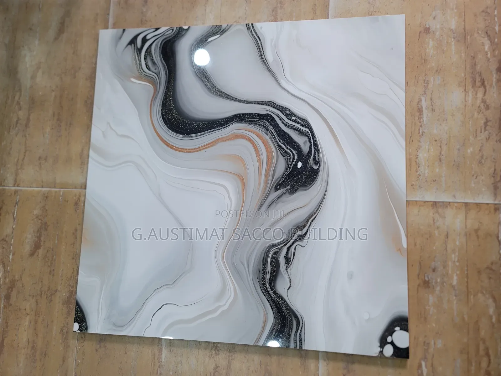 Diamond Light Tiles 75x75