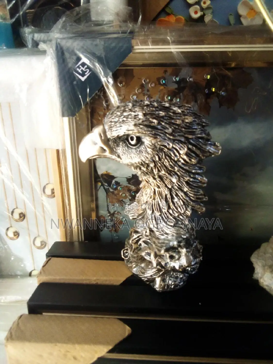 Nordic Luxury Creative Parrot Sculpture