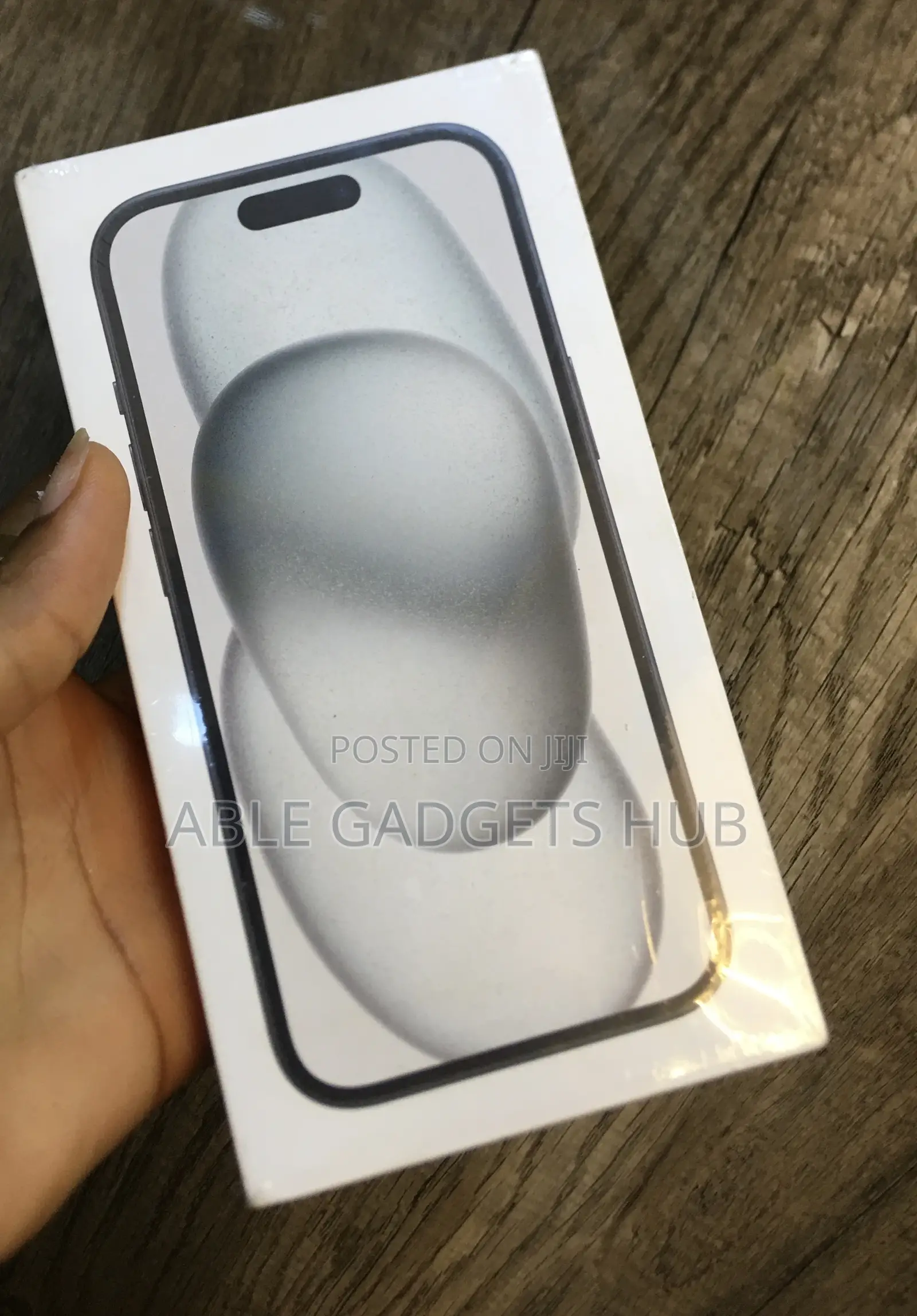New Apple iPhone 15 128 GB