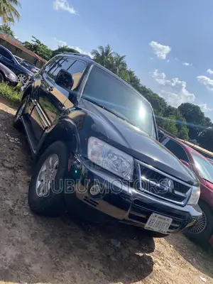 Mitsubishi Montero 3.0 AWD 2005 Black