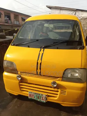 Suzuki Every 2011 Yellow