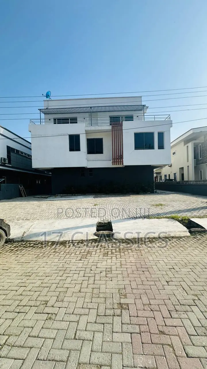 2bdrm Maisonette in Oceanbay Estate, Chevron for sale