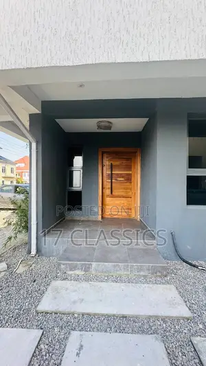 2bdrm Maisonette in Oceanbay Estate, Chevron for sale
