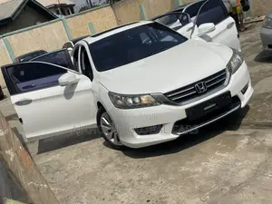 Honda Accord 2015 White