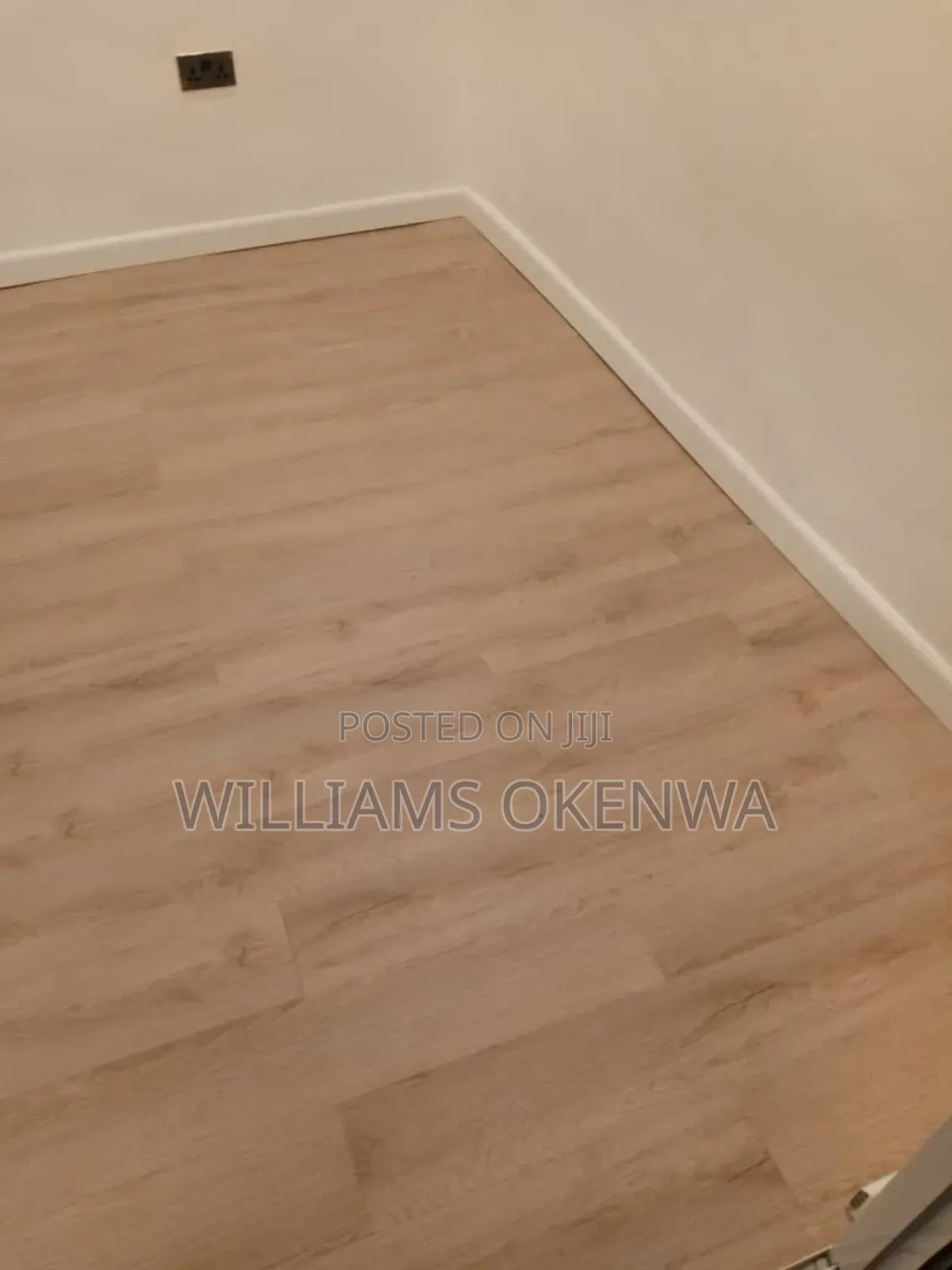Chang Your Old Ceramic Tile With Vinyl Flooring