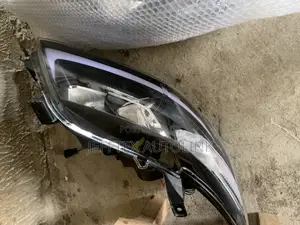 Headlamp for Camry 017-010