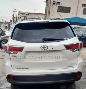 Toyota Highlander Limited 4dr SUV AWD (3.5L 6cyl 6A) 2014 White