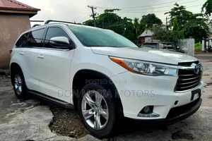 Toyota Highlander Limited 4dr SUV AWD (3.5L 6cyl 6A) 2014 White