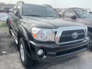 Toyota Tacoma Double Cab V6 Automatic 2011 Black